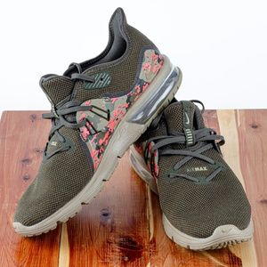 Nike Air Max Sequent 3 C Olive Green Sneakers